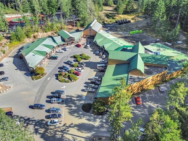 575 North Rd , Gabriola Island, BC V0R 1X3