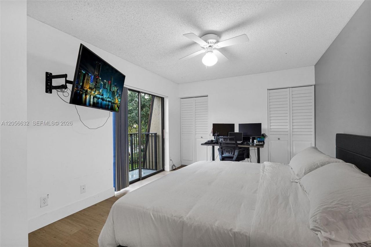 2603 Lakeview Ct , Cooper City, FL 33026 Photo