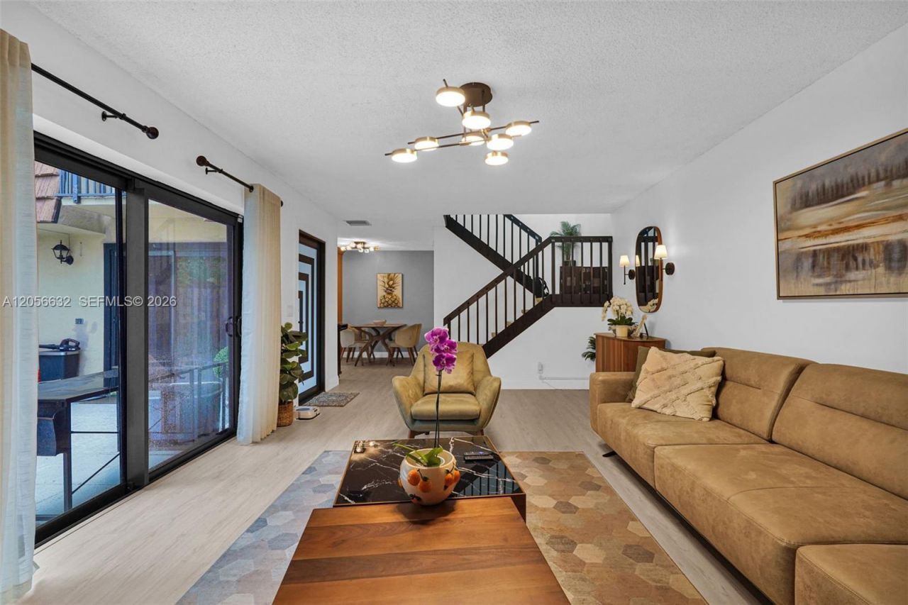2603 Lakeview Ct , Cooper City, FL 33026 Photo