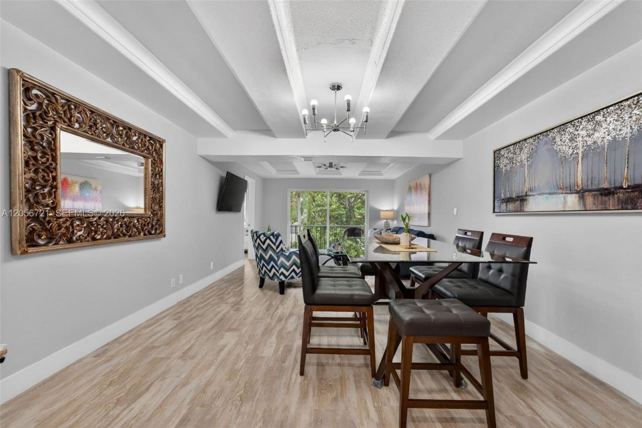 681 S Hollybrook Dr , Unit 310, Pembroke Pines, FL 33025 Photo