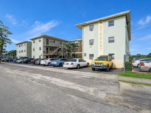 14140 NW 24th Ct , Unit 104, Opa-Locka, FL 33054