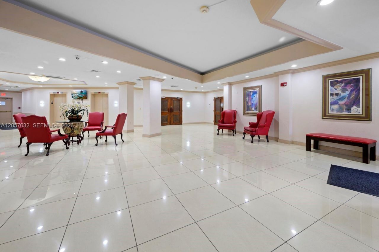 1300 NE Miami Gardens Dr , Unit 621E, Miami, FL 33179 Photo