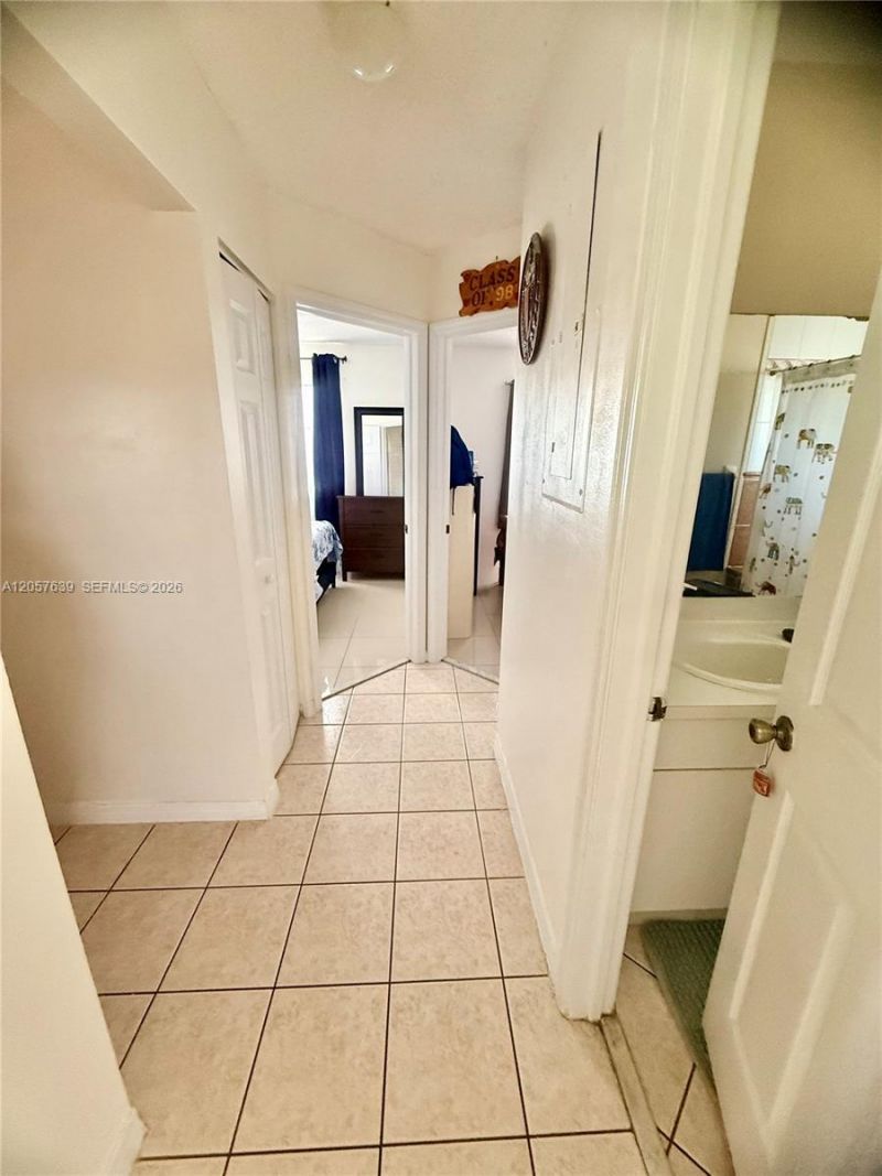 18300 SW 143rd Ct, Miami, FL 33177 Photo