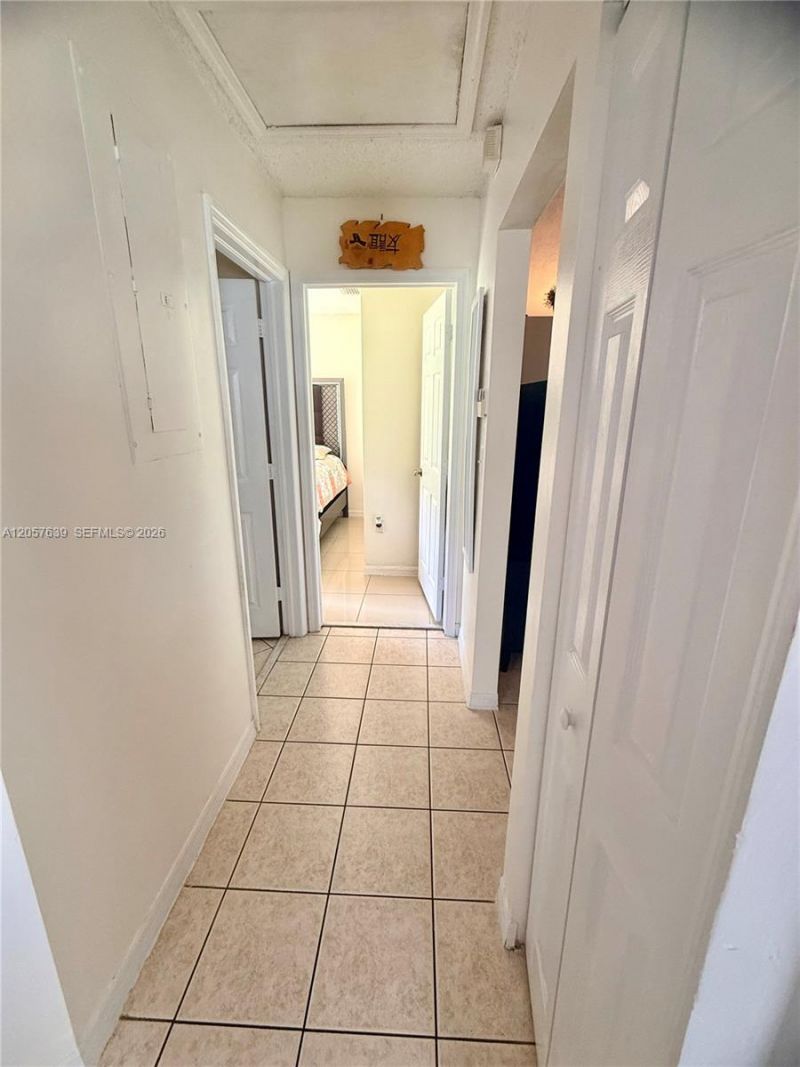 18300 SW 143rd Ct, Miami, FL 33177 Photo
