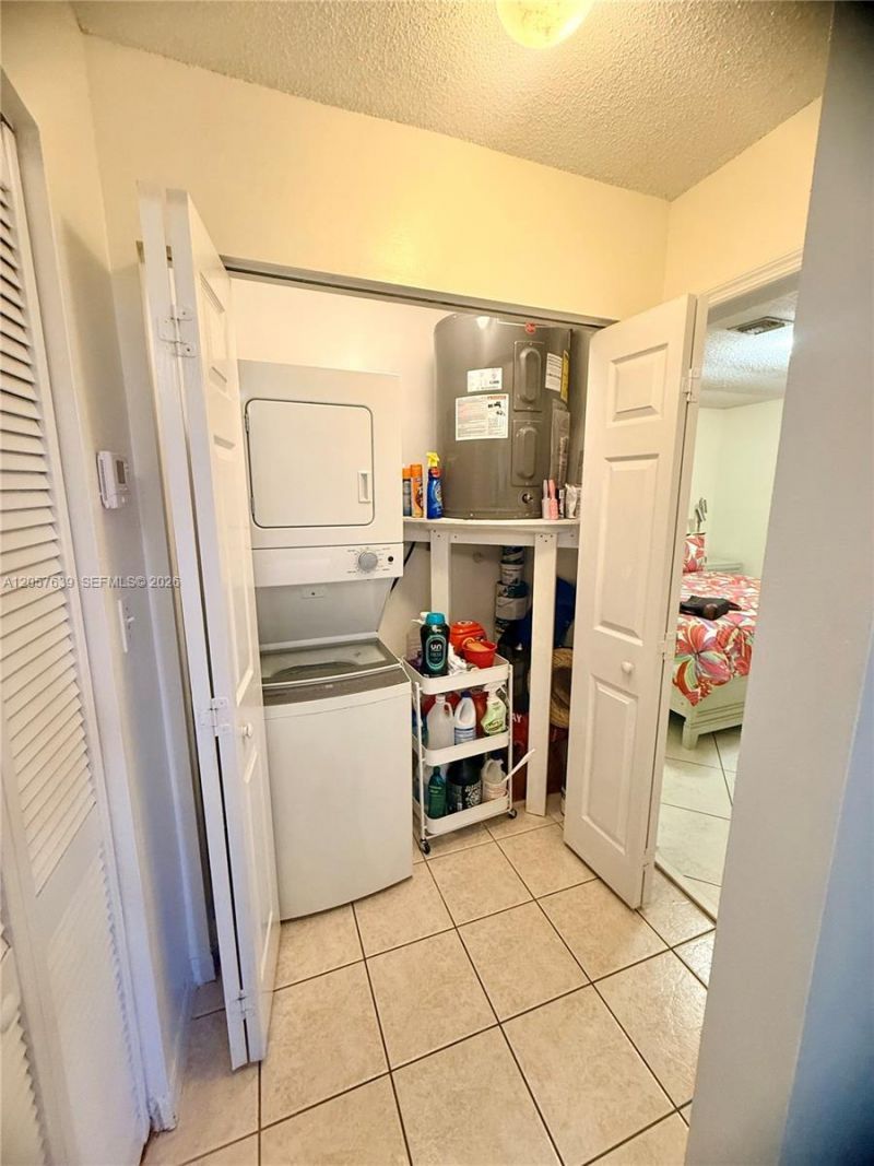 18300 SW 143rd Ct, Miami, FL 33177 Photo