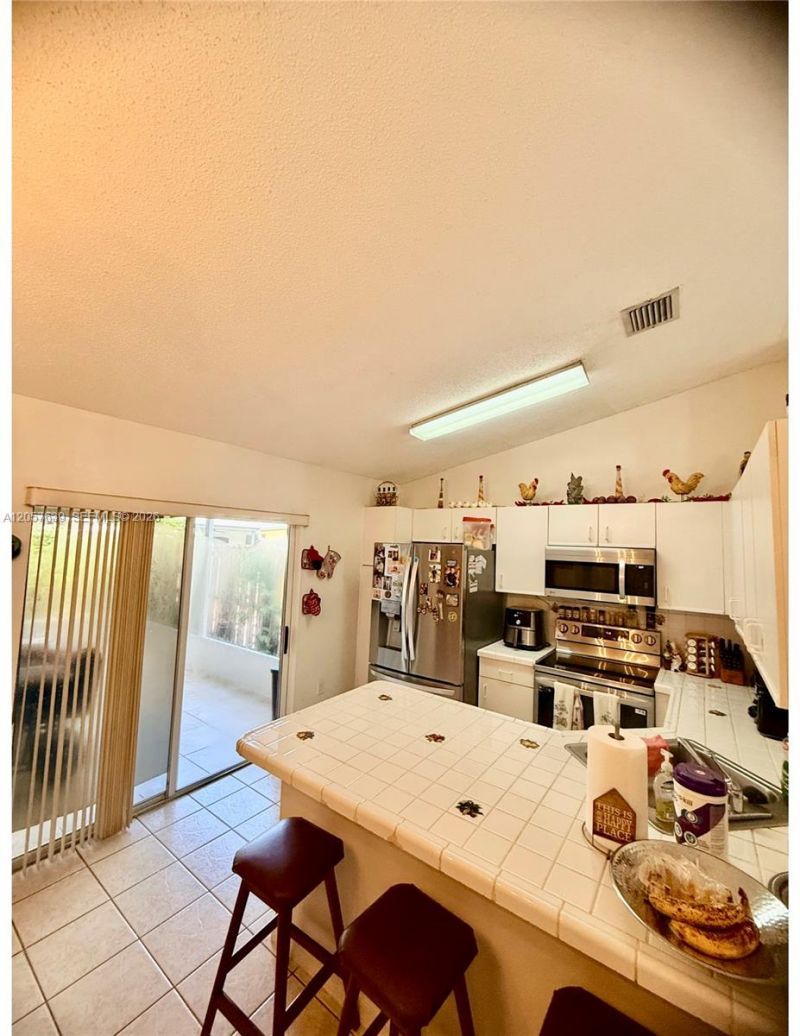 18300 SW 143rd Ct, Miami, FL 33177 Photo