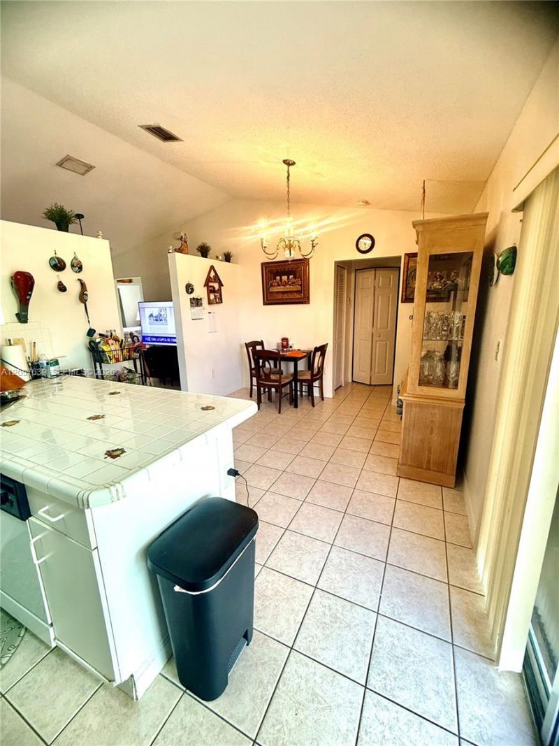 18300 SW 143rd Ct, Miami, FL 33177 Photo