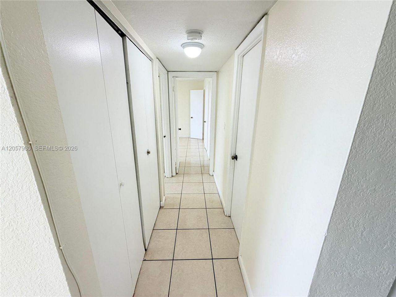 496 NW 165th St Rd , Unit D-409, Miami, FL 33169 Photo