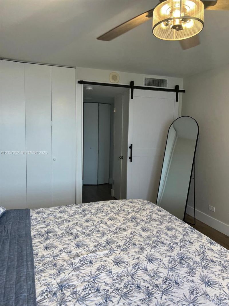 251 174th St , Unit 1215, Sunny Isles Beach, FL 33160 Photo