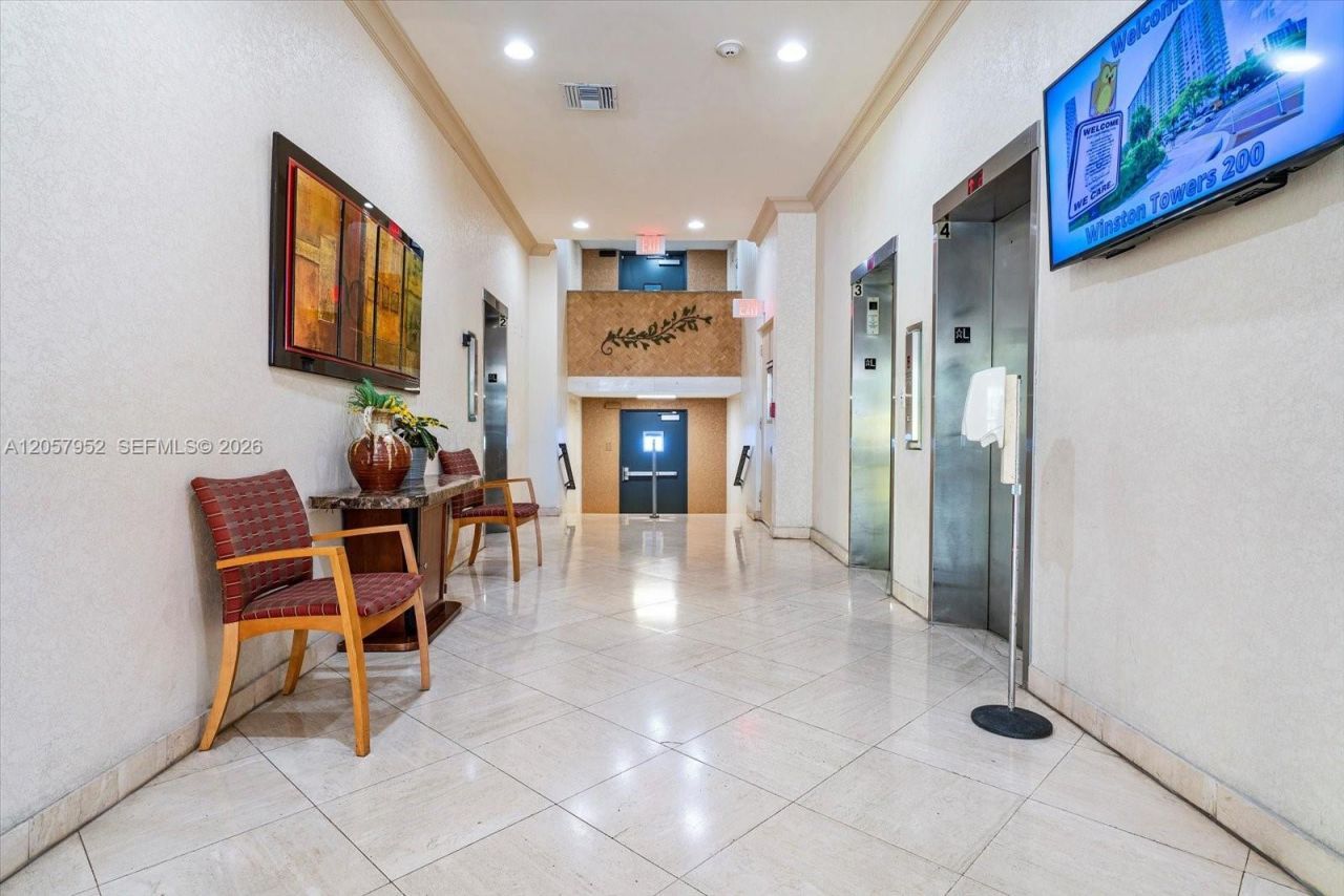 251 174th St , Unit 1215, Sunny Isles Beach, FL 33160 Photo