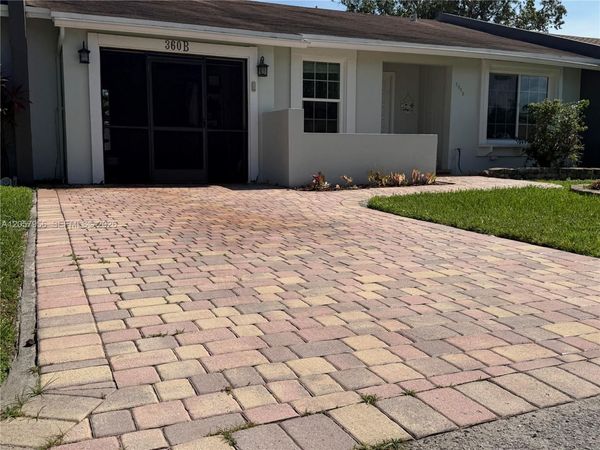 360 B N Lakewood Cir E , Margate, FL 33063