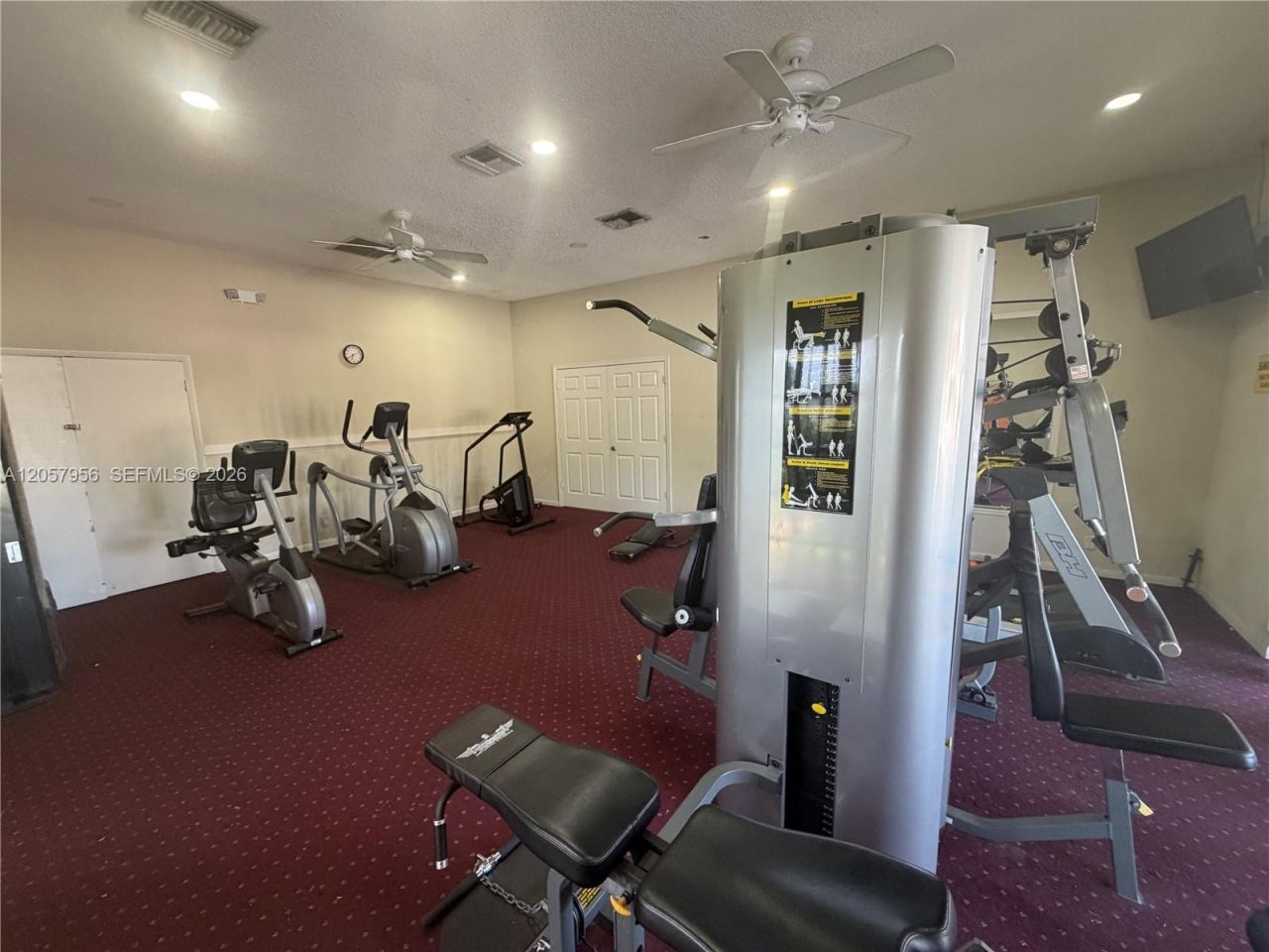 360 B N Lakewood Cir E, Margate, FL 33063 Photo