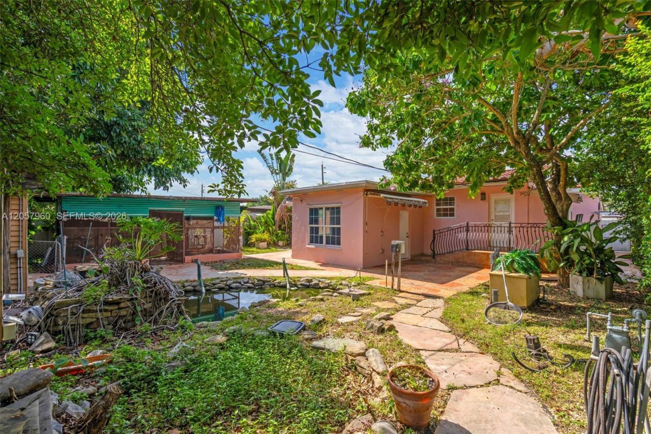 267 E 56th St, Hialeah, FL 33013 Photo