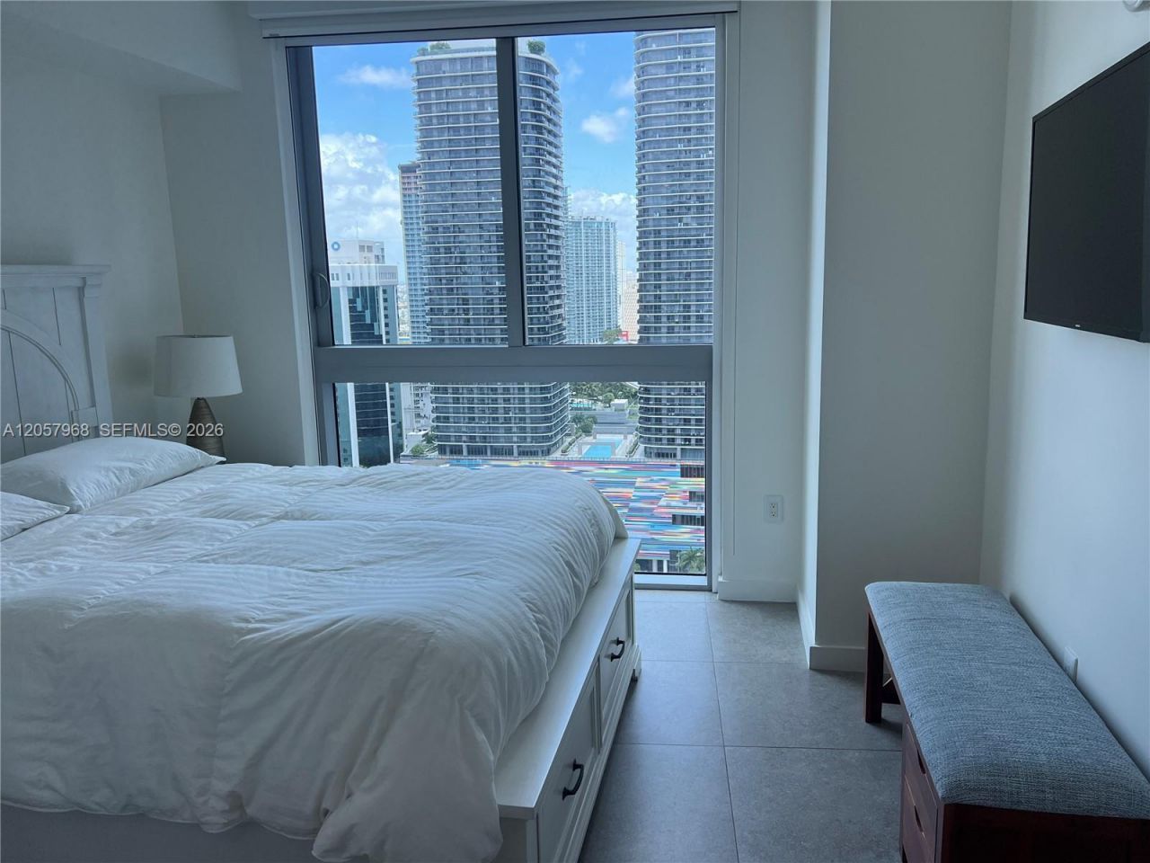 1100 S Miami Ave , Unit 2910, Miami, FL 33130 Photo