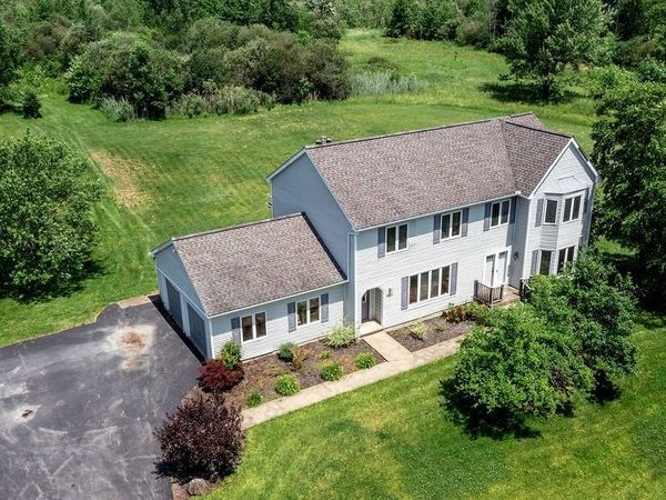 5111 Oakwood Drive , North Tonawanda, NY 14120