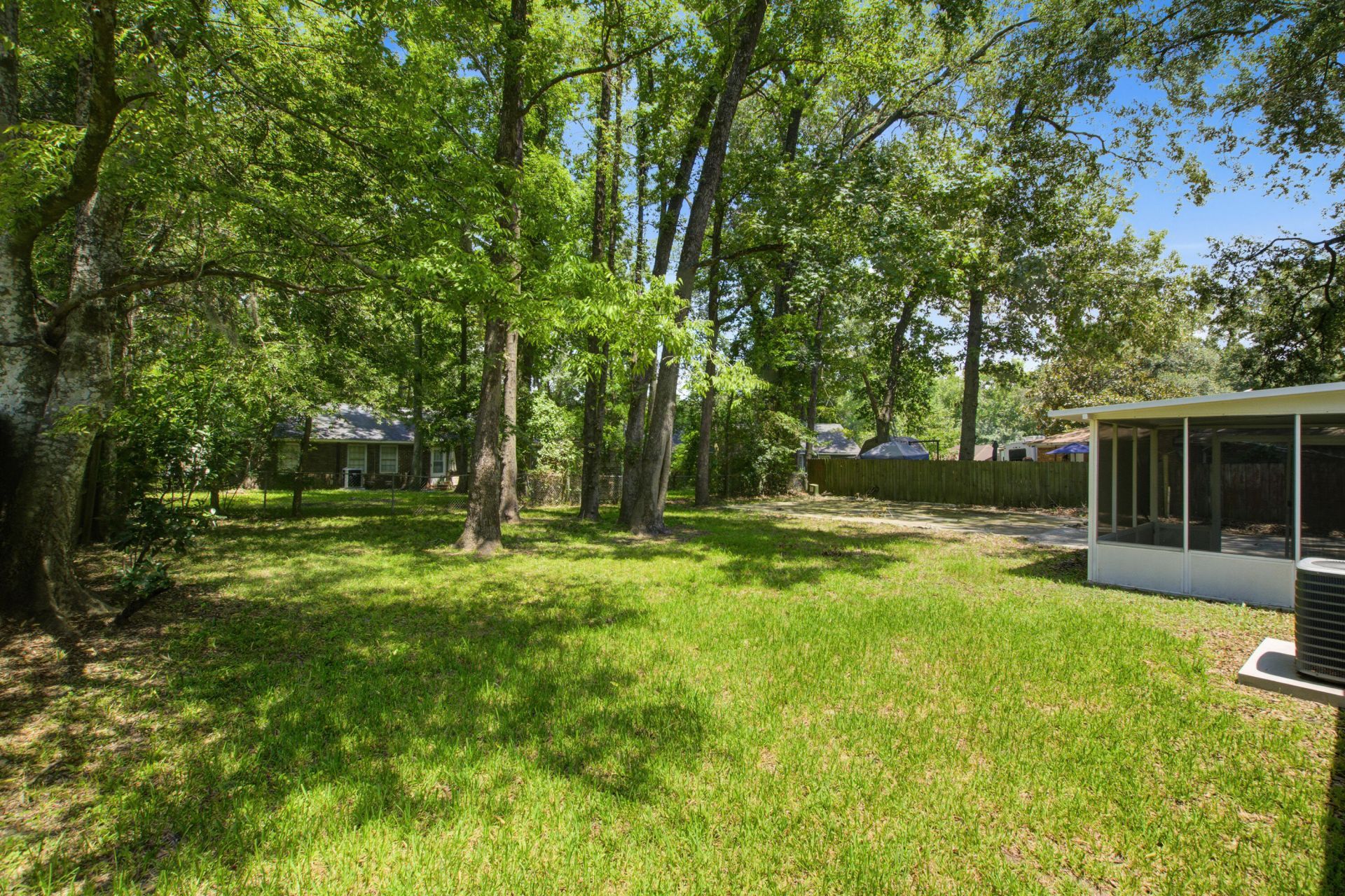 2 Burnt Mills Road Photo 39