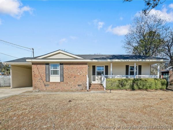 1824 St Paul Avenue , Fayetteville, NC 28304