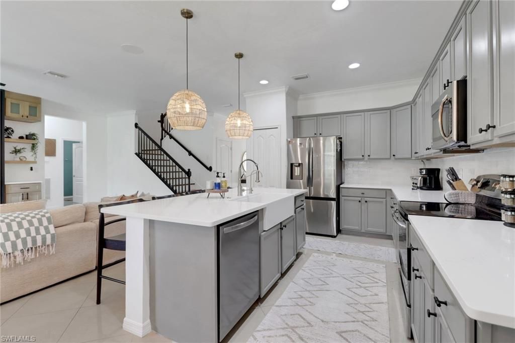 11295 Red Bluff Ln , Fort Myers, FL 33912 Photo