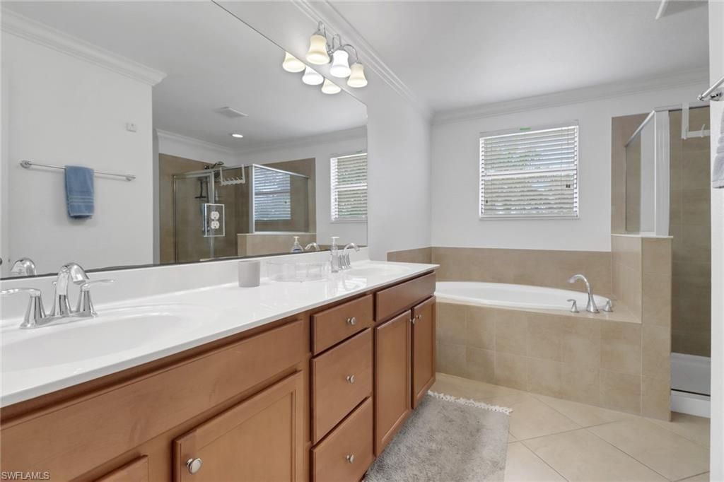11295 Red Bluff Ln , Fort Myers, FL 33912 Photo