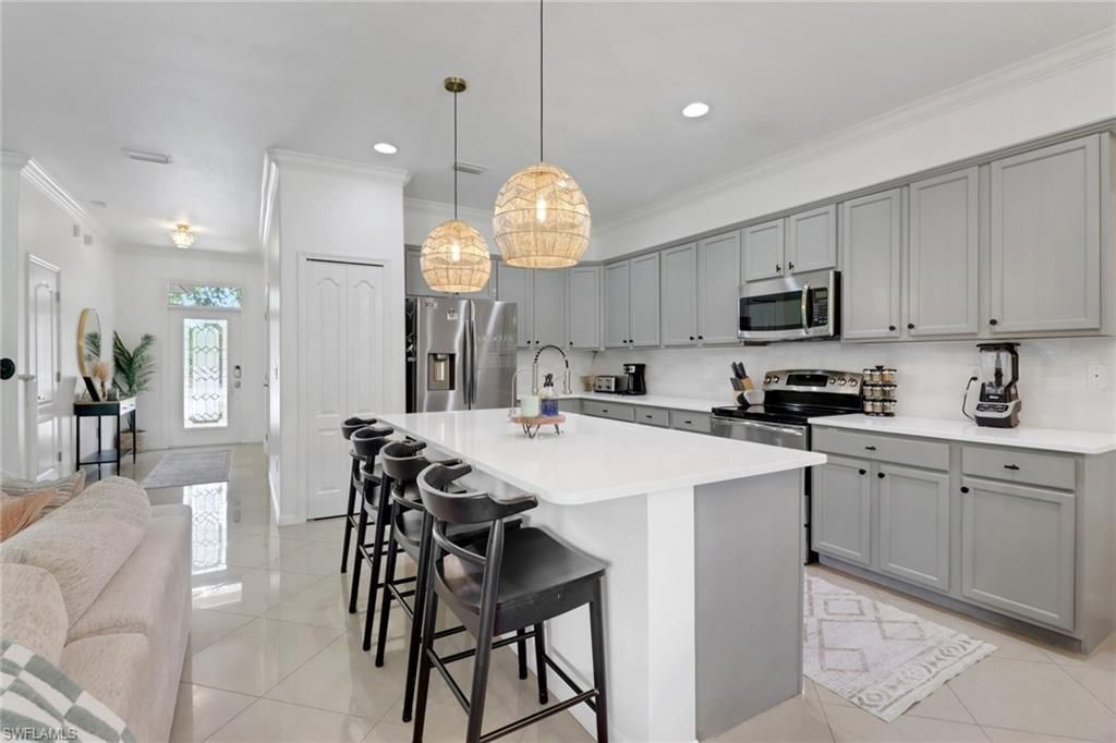11295 Red Bluff Ln , Fort Myers, FL 33912 Photo
