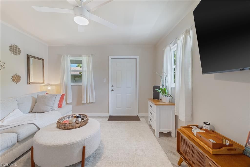 3365 Estey Ave , Naples, FL 34104 Photo