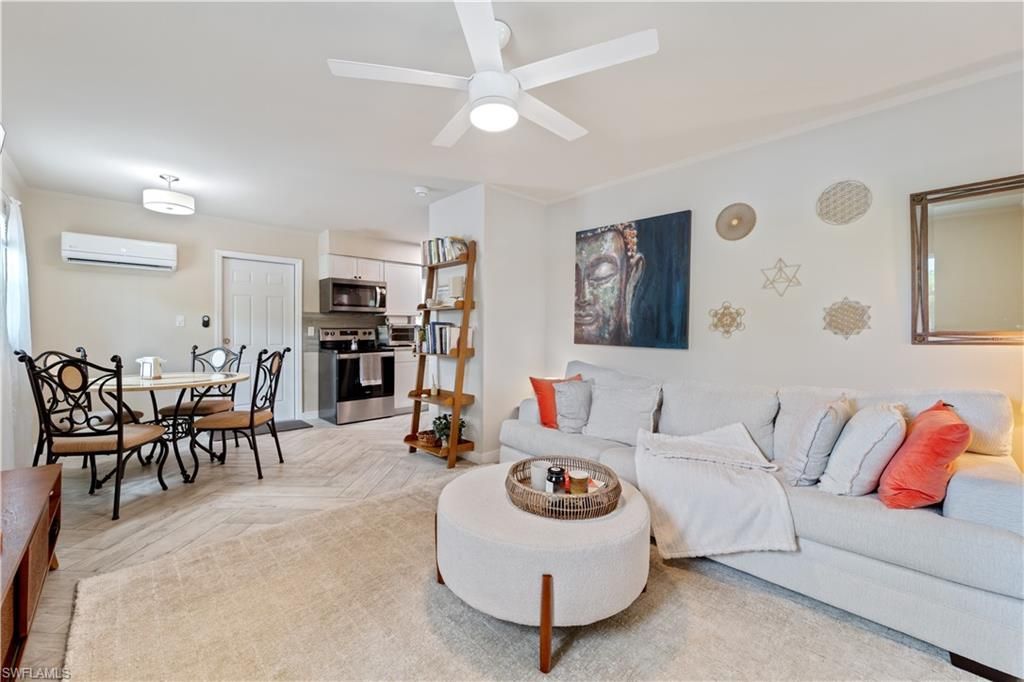 3365 Estey Ave , Naples, FL 34104 Photo