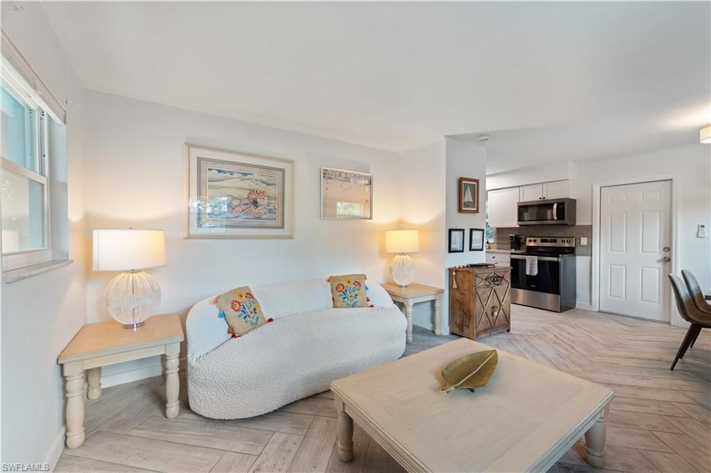 3365 Estey Ave , Naples, FL 34104 Photo