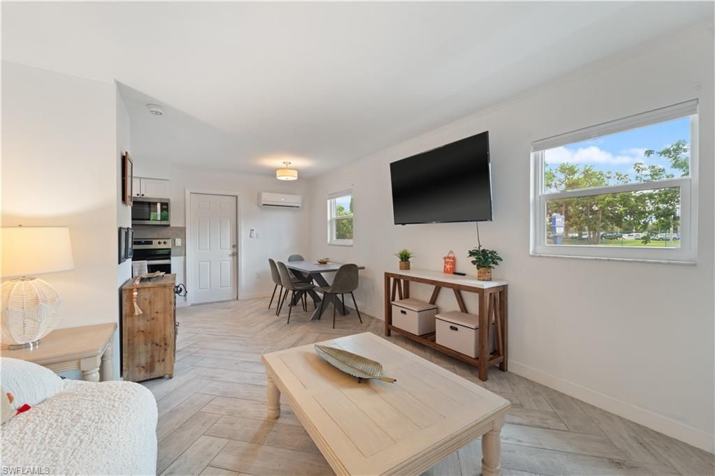 3365 Estey Ave , Naples, FL 34104 Photo
