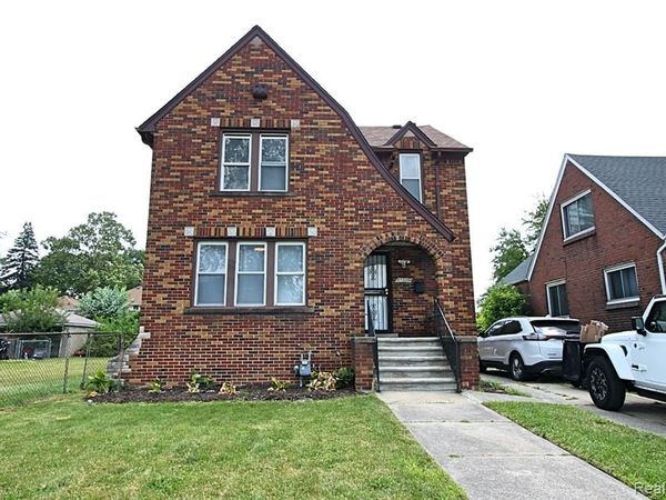 15328 Prest Street, Detroit, MI 48227