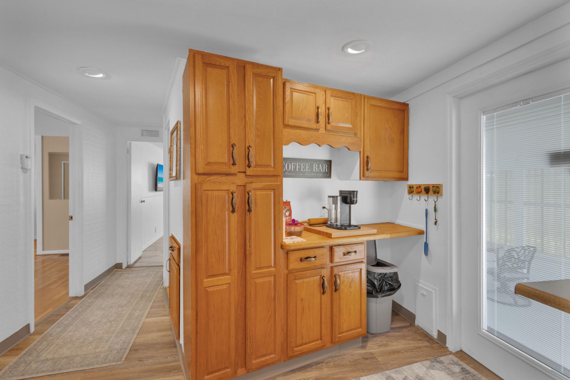 140 NE Pinelake Village Boulevard, Jensen Beach, FL 34957 Photo