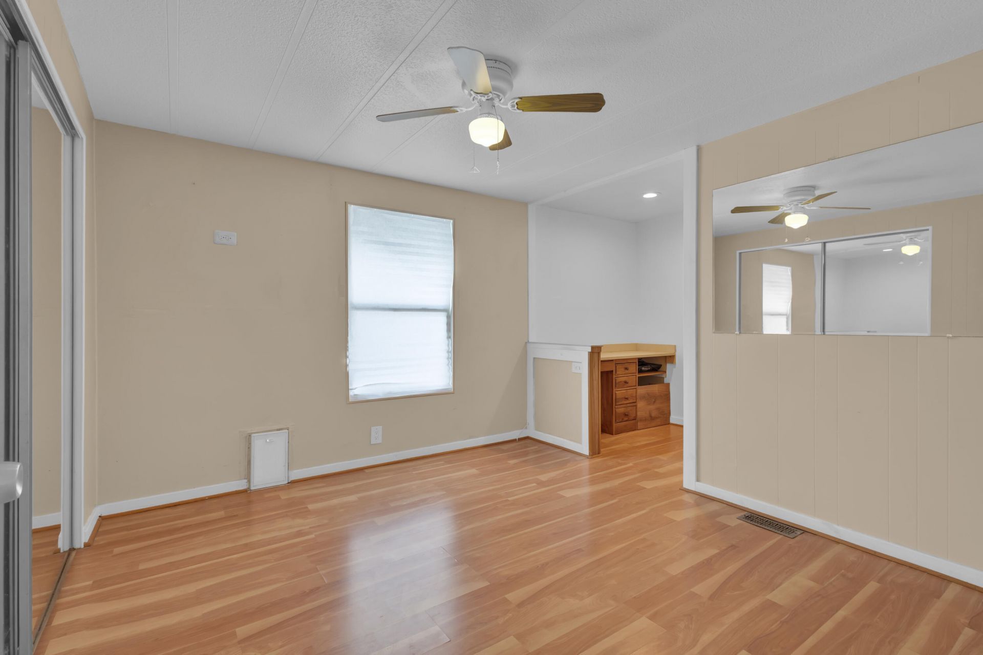 140 NE Pinelake Village Boulevard, Jensen Beach, FL 34957 Photo