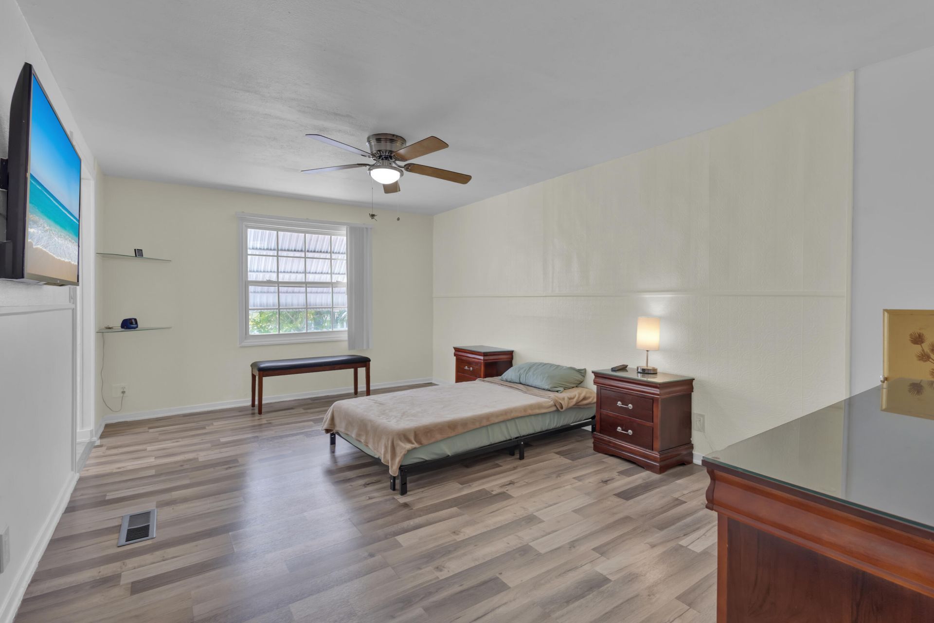 140 NE Pinelake Village Boulevard, Jensen Beach, FL 34957 Photo