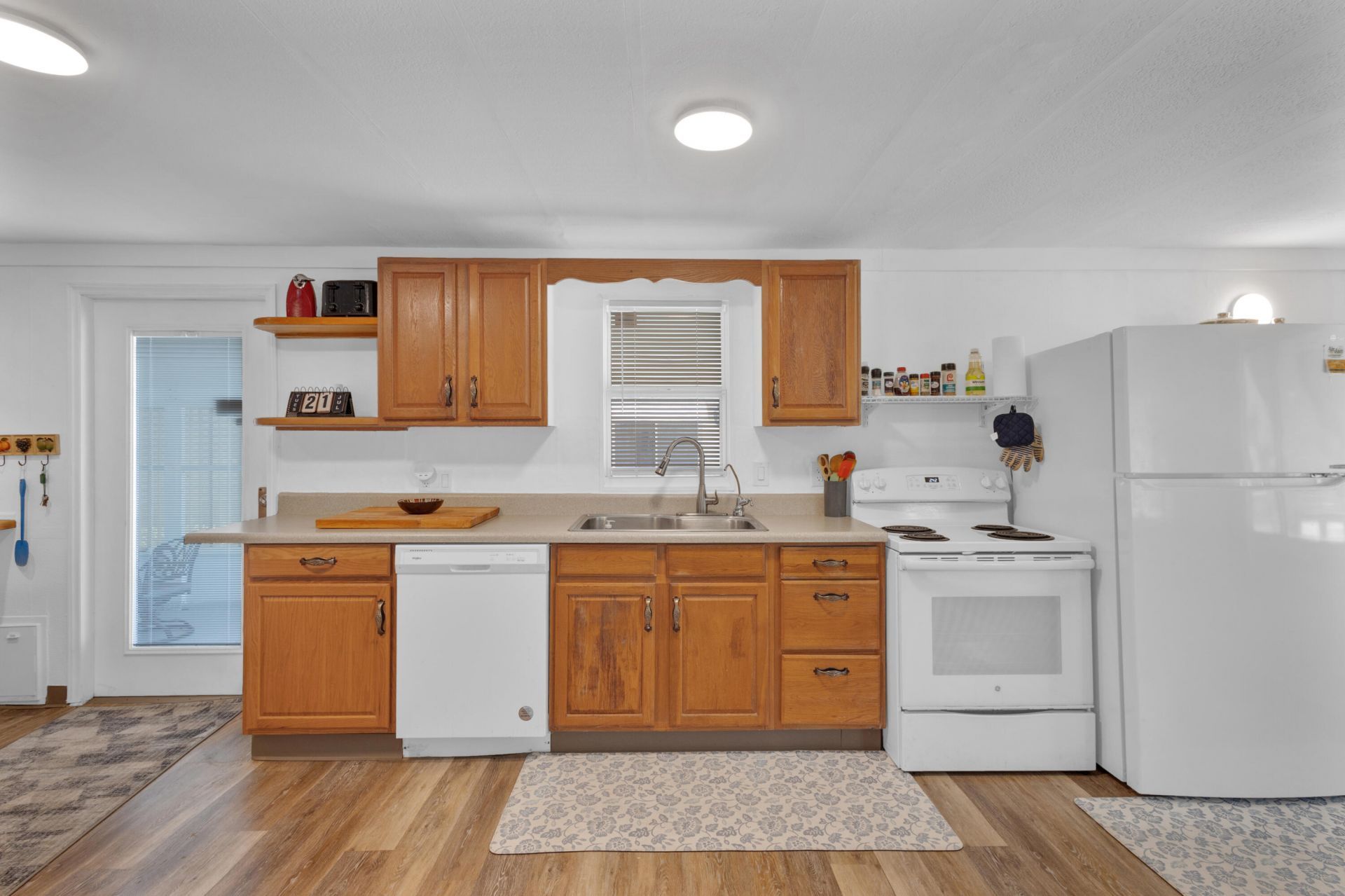 140 NE Pinelake Village Boulevard, Jensen Beach, FL 34957 Photo