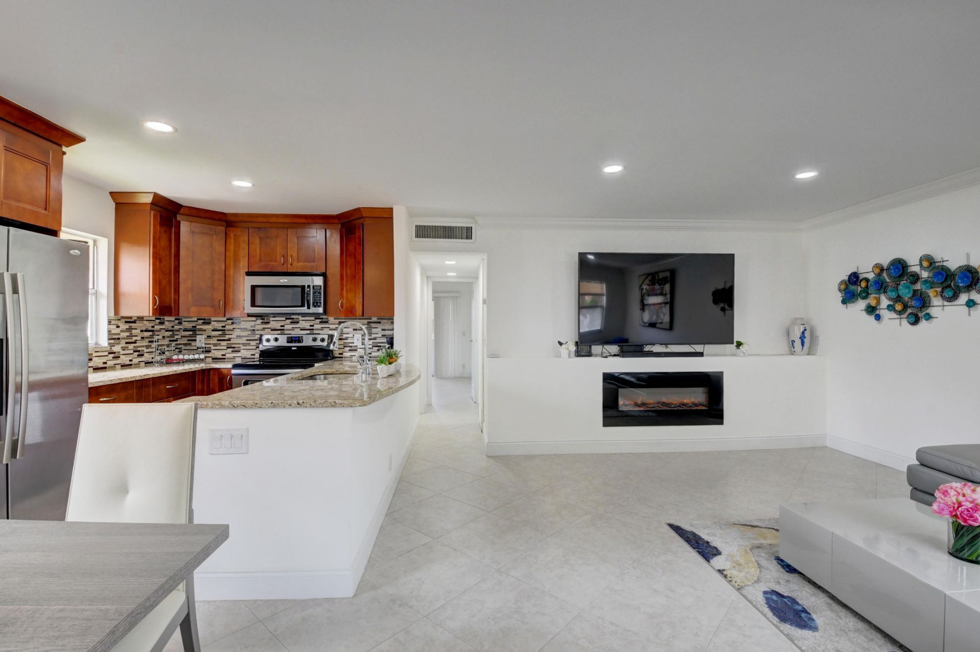 468 Saxony J, Delray Beach, FL 33446 Photo