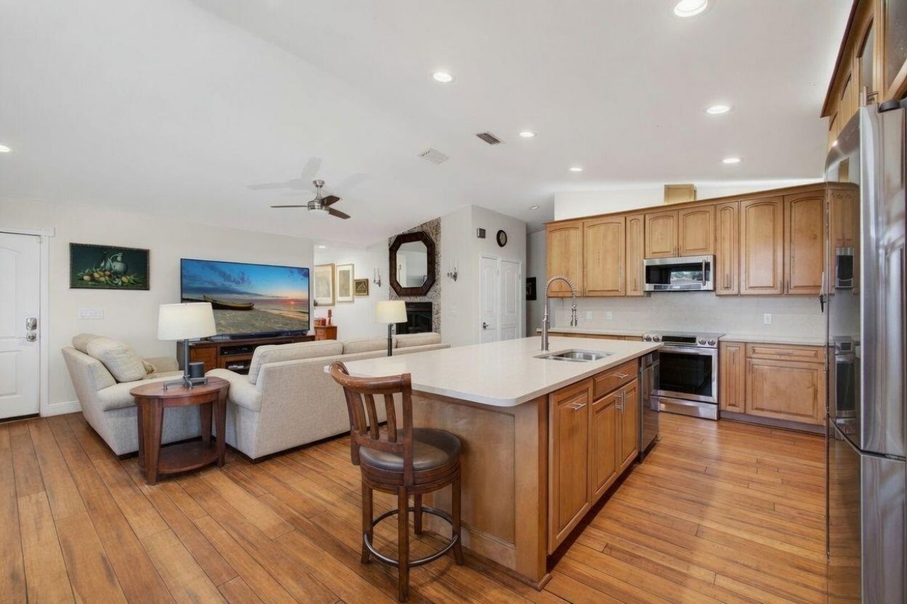 5673 SE Inez Avenue, Stuart, FL 34997 Photo