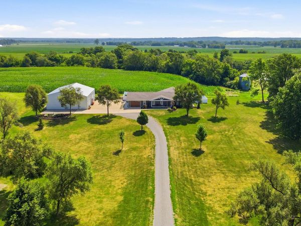 1594 Broad Street, Keosauqua, IA 52565