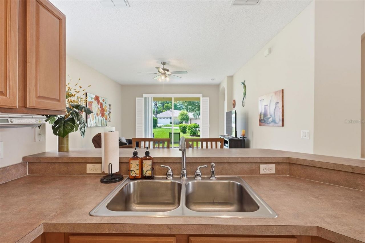 9076 Saint Andrews Way , Mount Dora, FL 32757 Photo