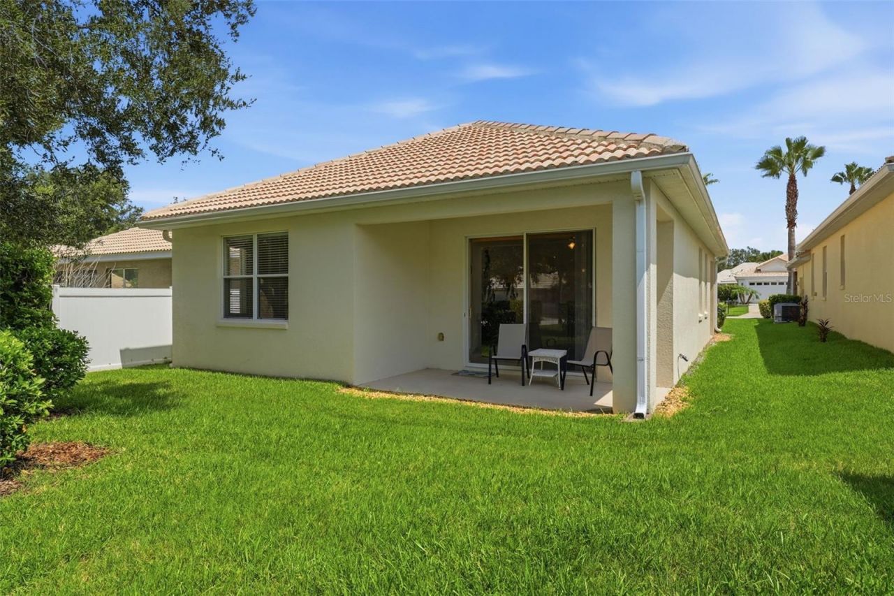 9076 Saint Andrews Way , Mount Dora, FL 32757 Photo