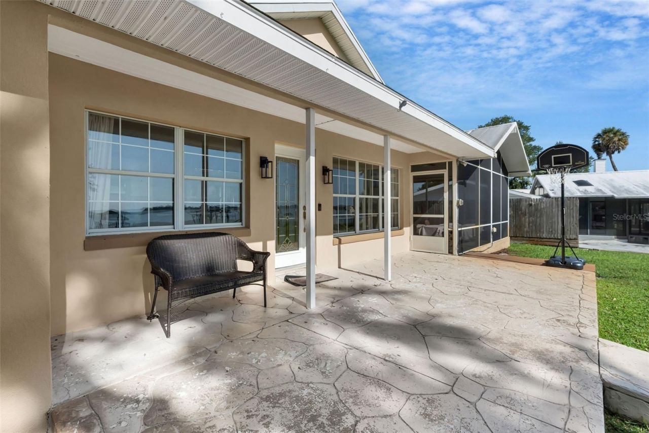 606 N Shore Drive, Leesburg, FL 34748 Photo