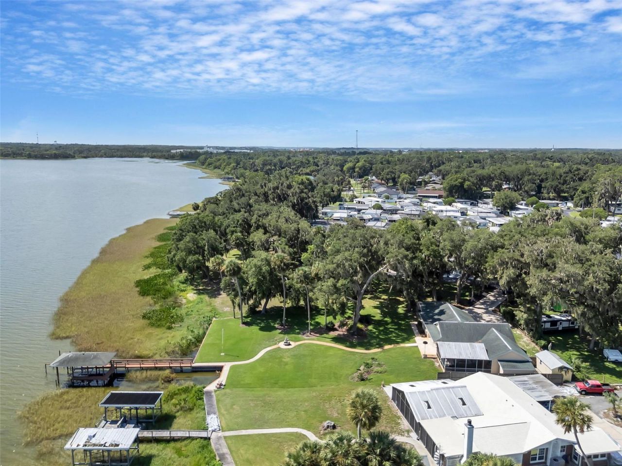 606 N Shore Drive, Leesburg, FL 34748 Photo
