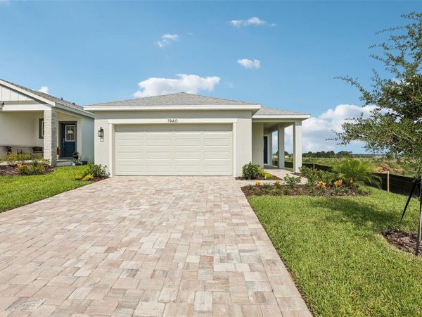 1940 DIAMOND HEAD CIRCLE , HAINES CITY, FL 33844