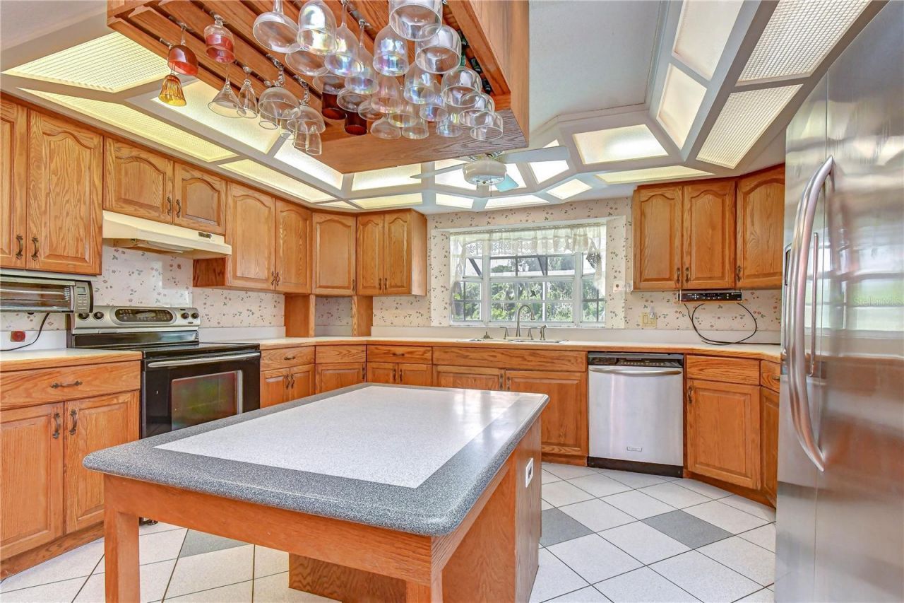 914 S Miller Road, Valrico, FL 33594 Photo