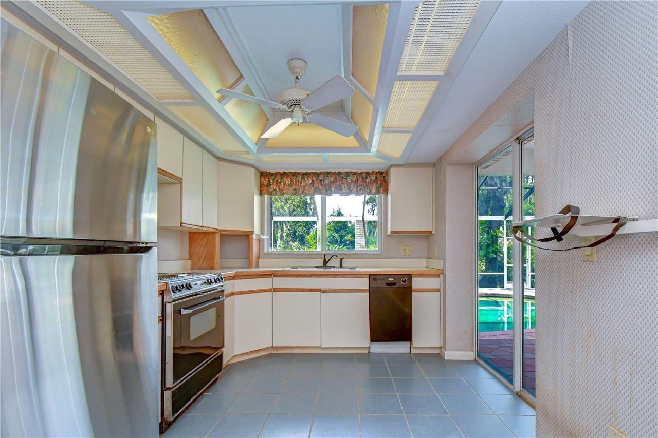 914 S Miller Road, Valrico, FL 33594 Photo