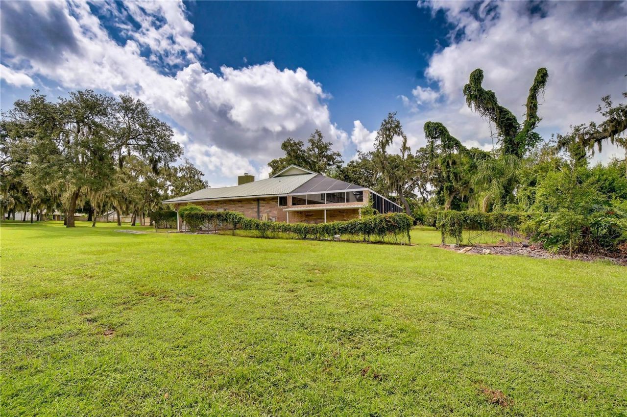914 S Miller Road, Valrico, FL 33594 Photo