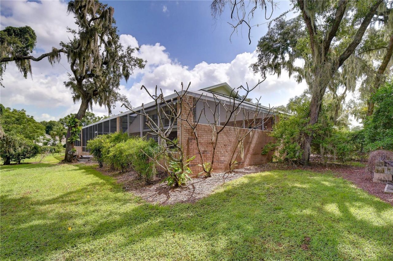 914 S Miller Road, Valrico, FL 33594 Photo