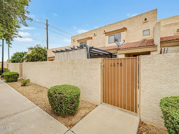 8870 N 48TH Lane, Glendale, AZ 85302