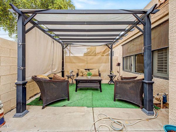 8870 N 48TH Lane, Glendale, AZ 85302