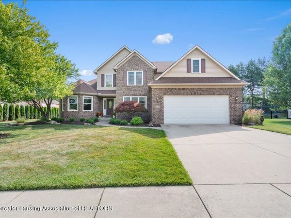 2116 Marstoga Drive, Lansing, MI 48917
