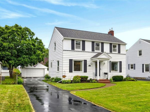 280 Daley Boulevard , Irondequoit, NY 14617