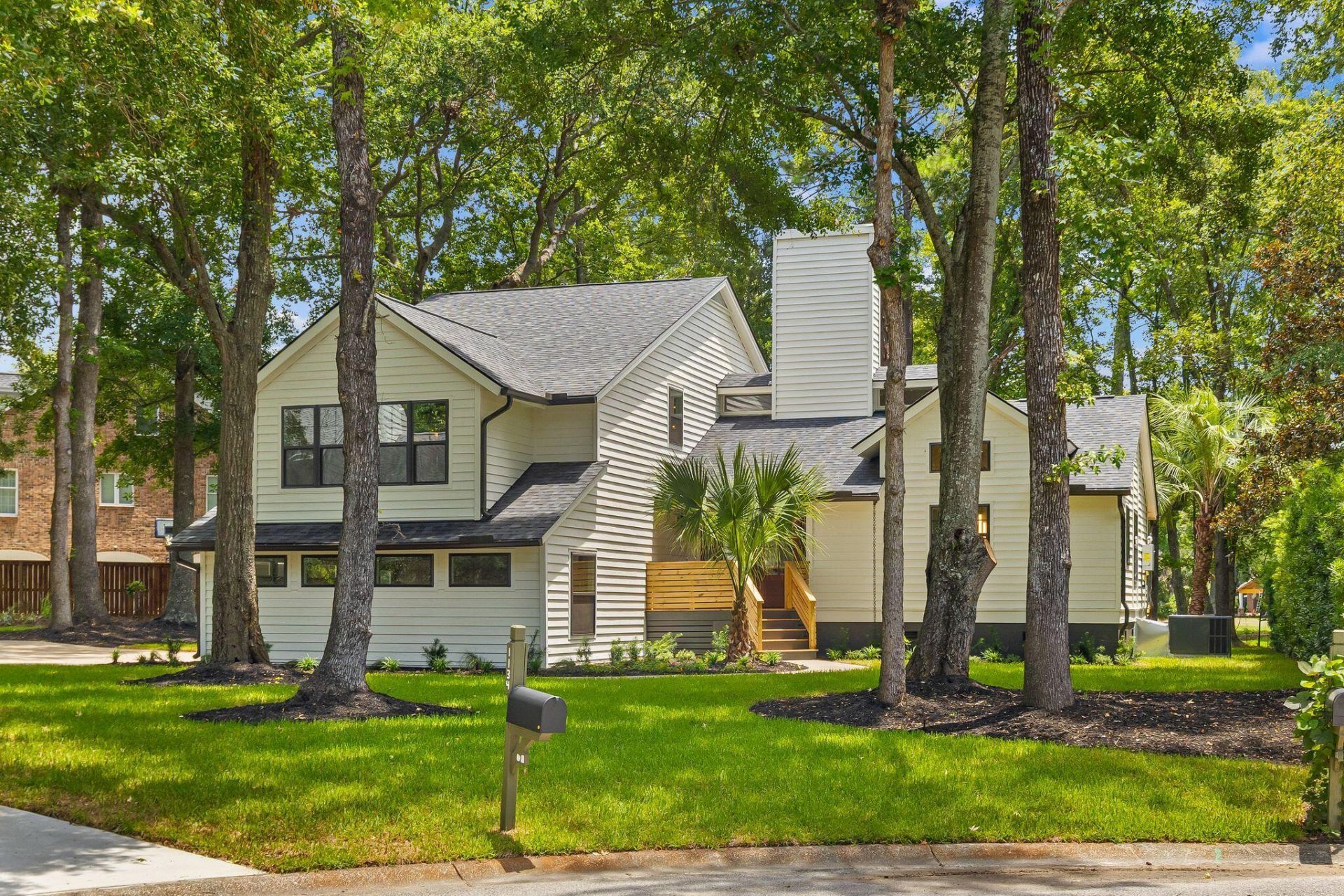 1134 Greenview Lane Photo 81